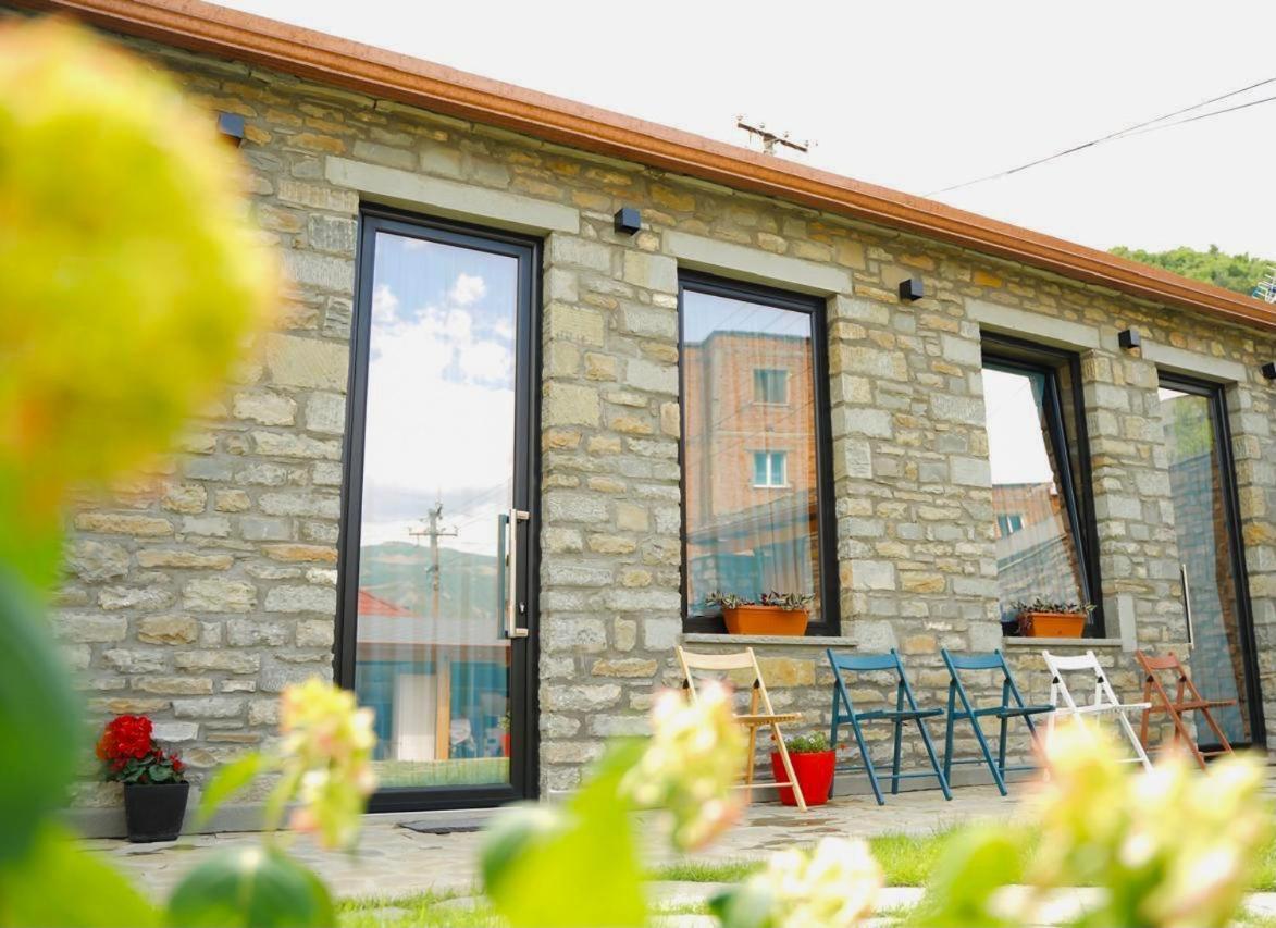 Gogo Moustache Guest House Përmet Extérieur photo