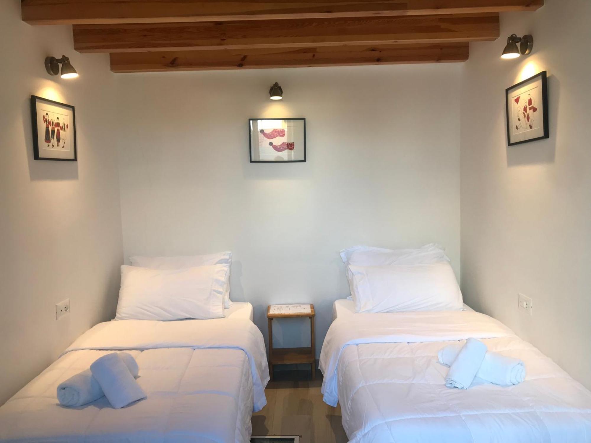 Gogo Moustache Guest House Përmet Extérieur photo